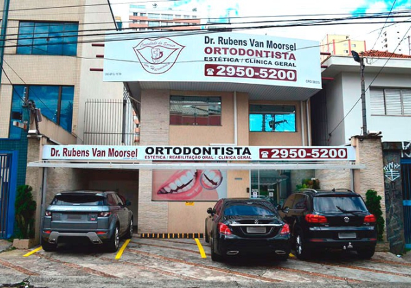 A Clínica